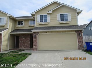 1812 Lydia Ln, Junction City, KS 66441