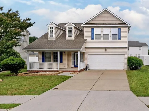 3004 Doncaster Dr, Suffolk, VA 23435