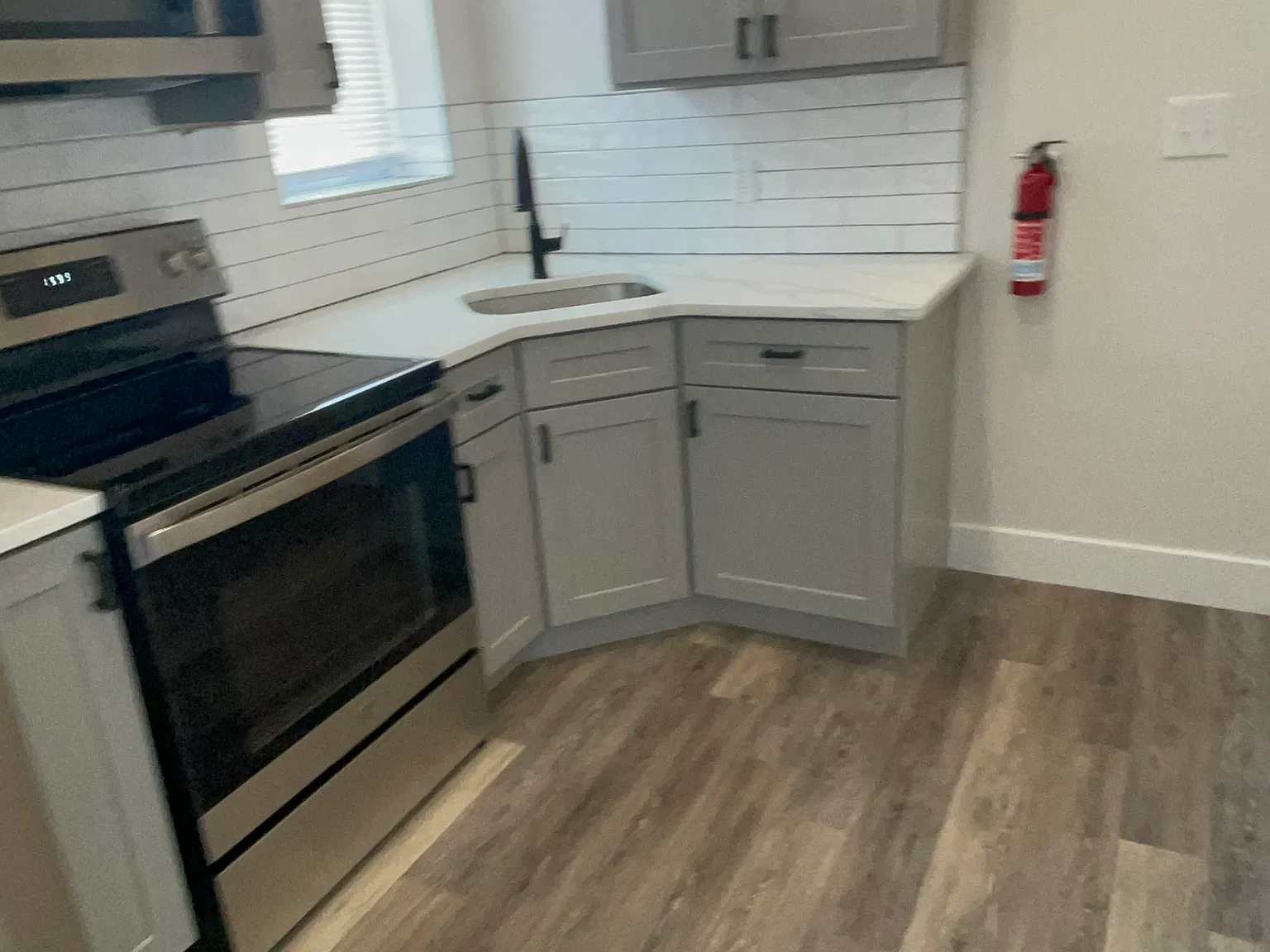 3 bed, 1200 sqft, $1,575 — Photo 3