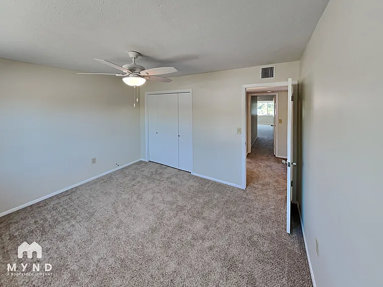 1511 W Del Webb Blvd — Photo 13