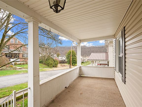 4th image of 524 Glenwood Ave
