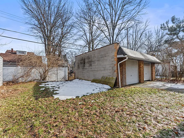 876 Eloise Dr #A — Photo 26