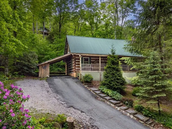 110 Forest Run, Sugar Mountain, NC 28604