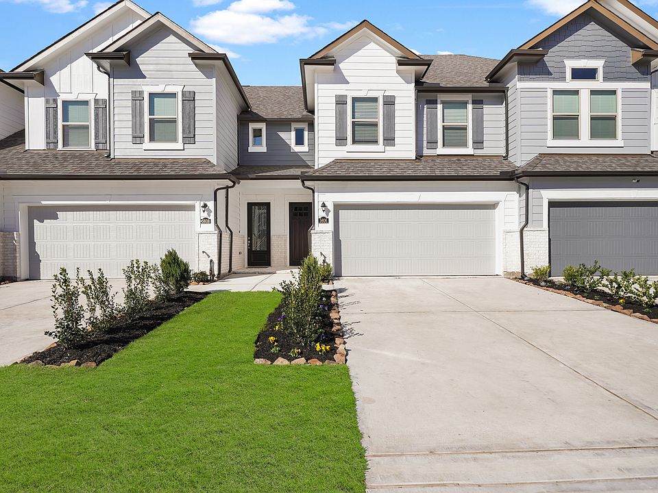 Salado II - 5606 Hyde Park Drive 64