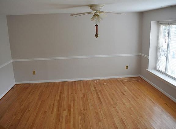 3rd image of 2107 Lauderdale Dr #2107