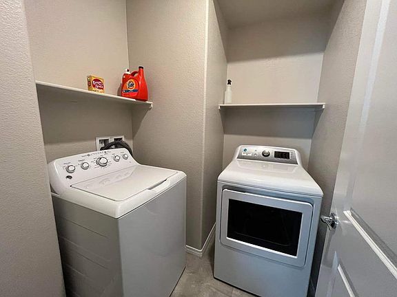 5th image of 8340 Gold River Ct
