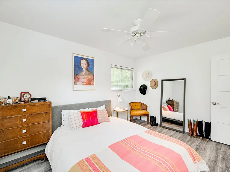 5300 Halmark Dr — Photo 22