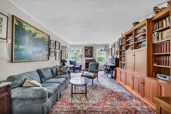 Sold by Compass | media 1