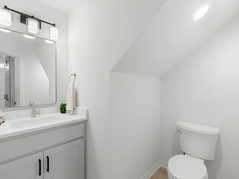 307 Sterling St #D — Photo 20