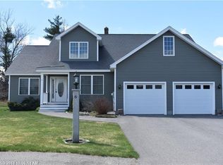 6 Sean Pl, Saco, ME 04072
