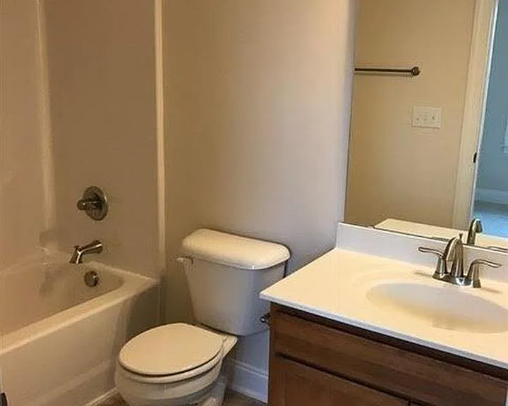113 Ballyliffen Ln — Photo 4