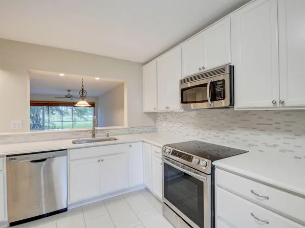 260 NW 67th St, Boca Raton, FL