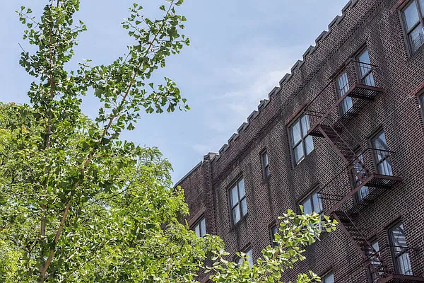 Rented by Compass | media 7