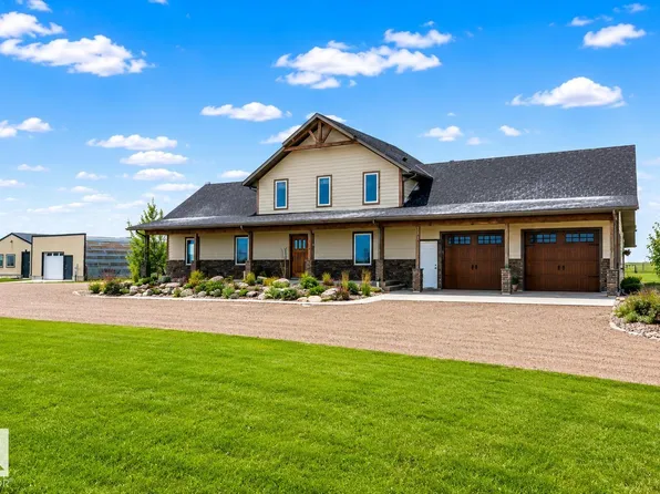 114039 Range Road 221, Lethbridge County, AB T0K 2A0