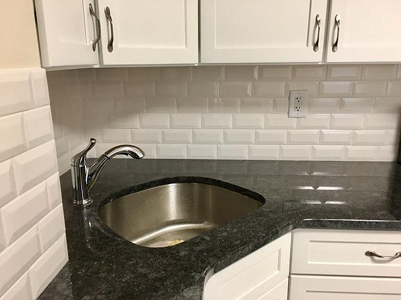 2nd image of 7 Northside Ave Floor 2