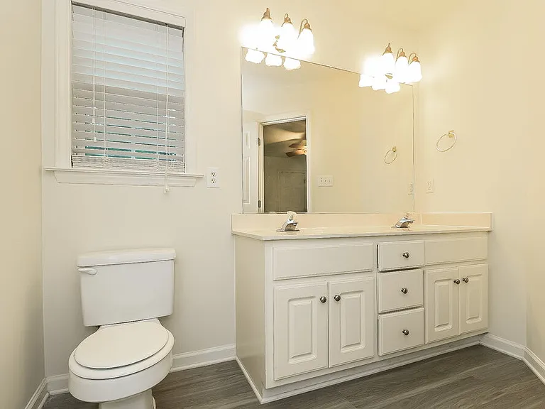 6728 Oviedo Dr — Photo 11
