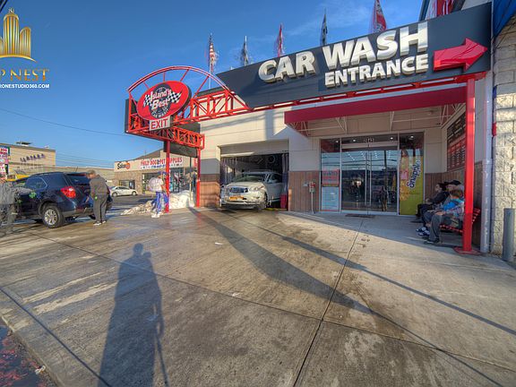 4th image of 2042 Hylan Blvd