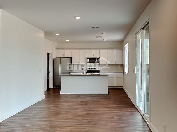 4th image of 6100 W Paseo Hilario