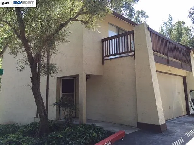 1753 Toucan Ct photo 1