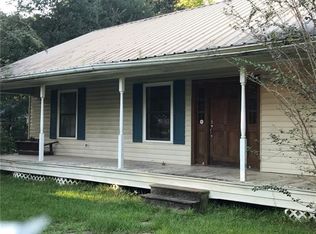 16 Hester St, Madisonville, LA 70447