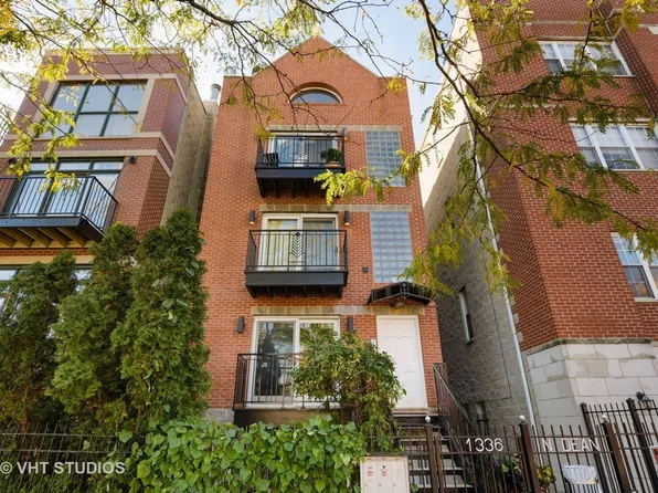4b3b Duplex Living in The Heart of Wicker Park, 1336 N Dean St #2, Chicago, IL 60622
