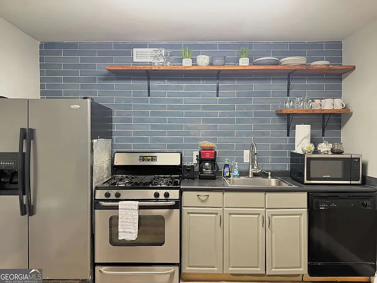215 Piedmont Ave NE #301 — Photo 5