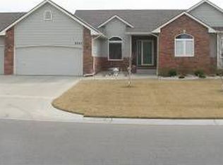 8203 W Havenhurst Cir, Wichita, KS 67205