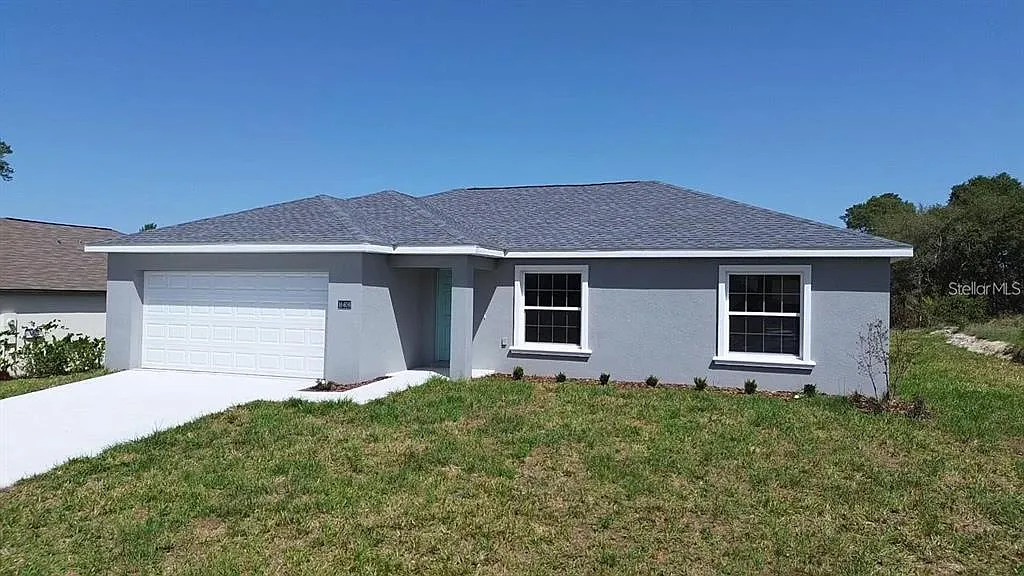 3 bed, 2.0 bath, 1324 sqft, $1,790 — Photo 3