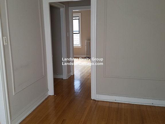 3rd image of 1321.5 W Estes Ave #34