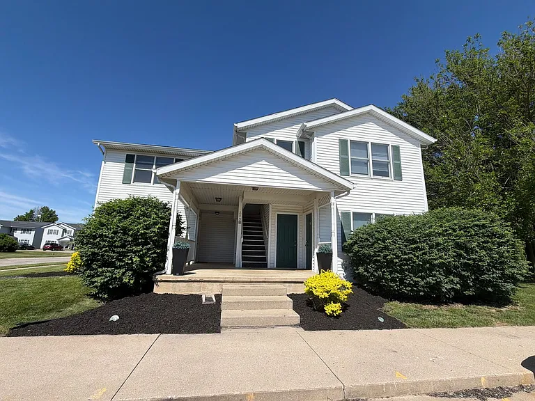 209 Stonewall Ct — Photo 17