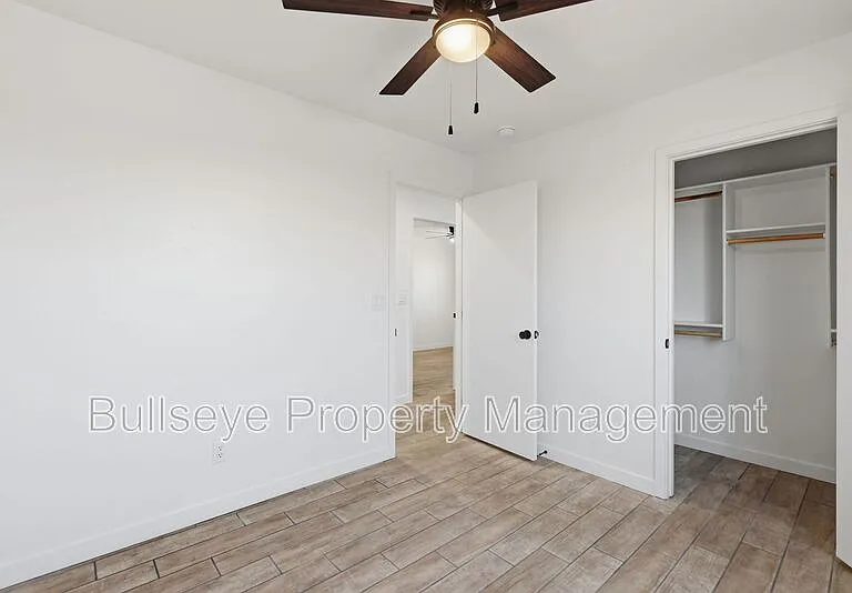 428 S 97th Pl — Photo 12