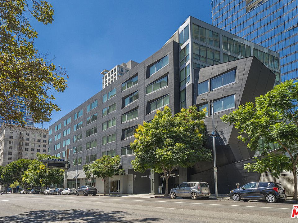 1st image of 901 S Flower St #714