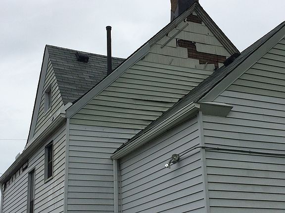 4th image of 10514 Hampden Ave