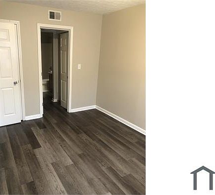 2nd image of 214 Middletown Sq