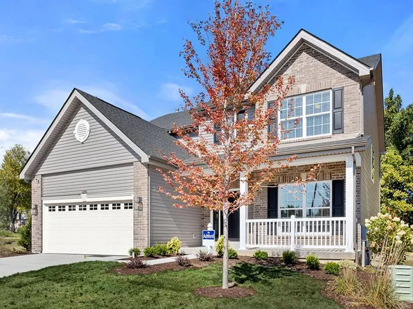 4291 Lions Chase Dr, Saint Louis, MO 63125