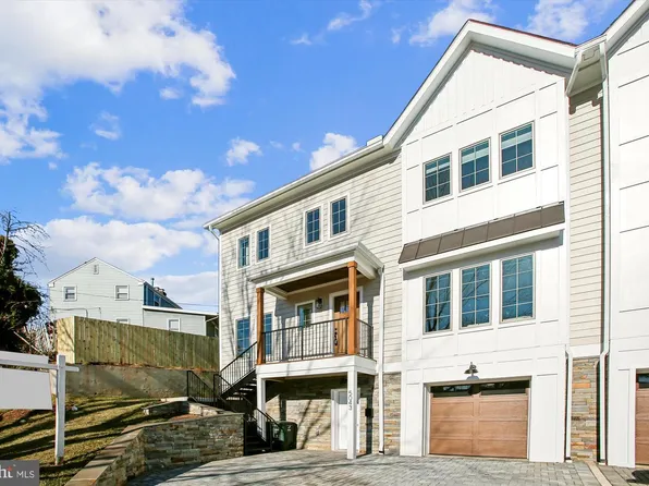 5043 25th St S, Arlington, VA 22206