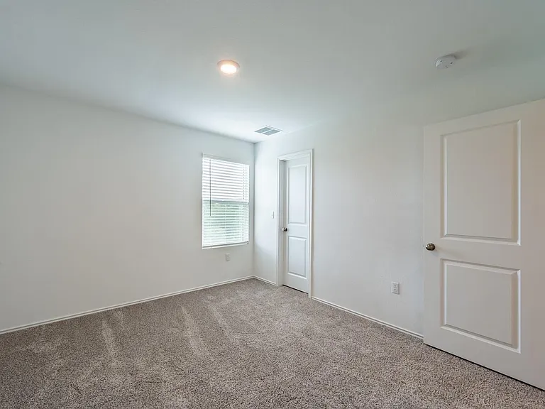 10217 Prague Ct — Photo 22