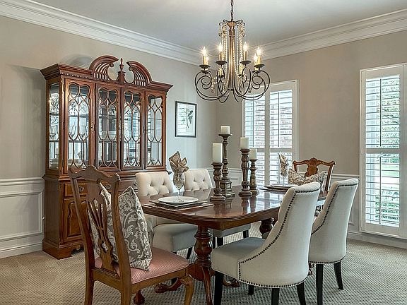 5th image of 14627 Schoettler Manor Ct
