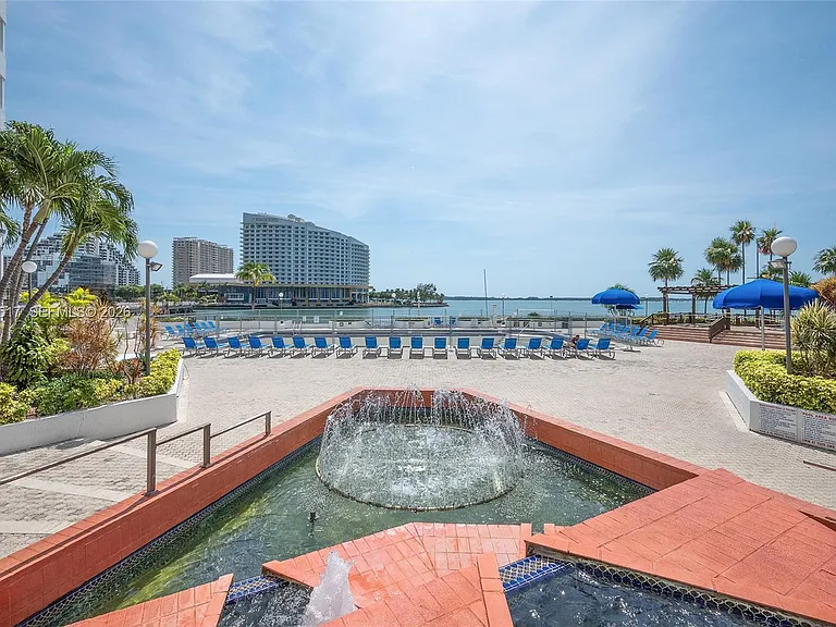 801 Brickell Bay Dr #1662 — Photo 19