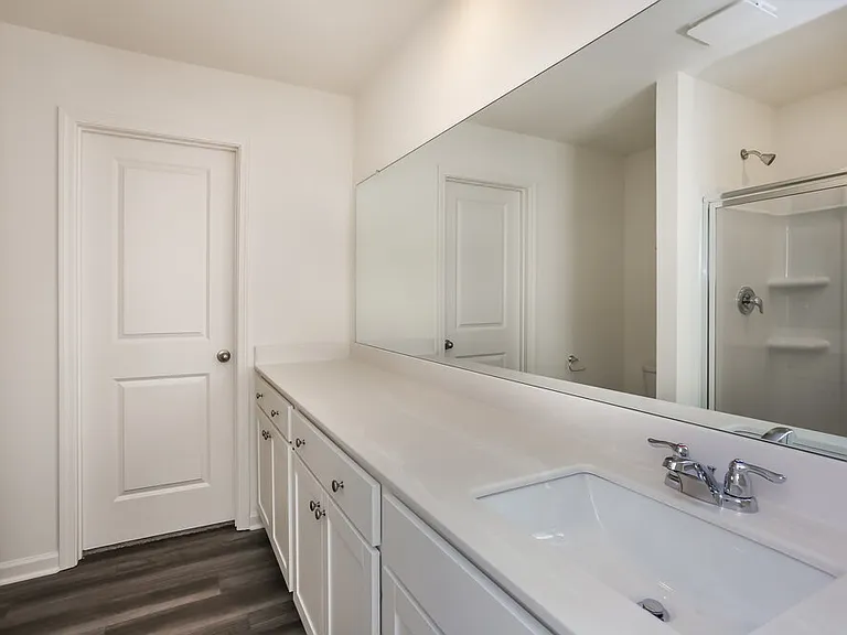 7624 Saffron Ave — Photo 12