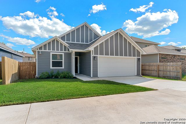 1st image of 8811 Heath Circle Dr
