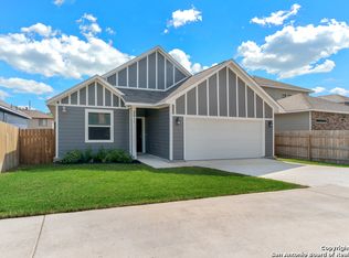 8811 Heath Circle Dr, San Antonio, TX 78250