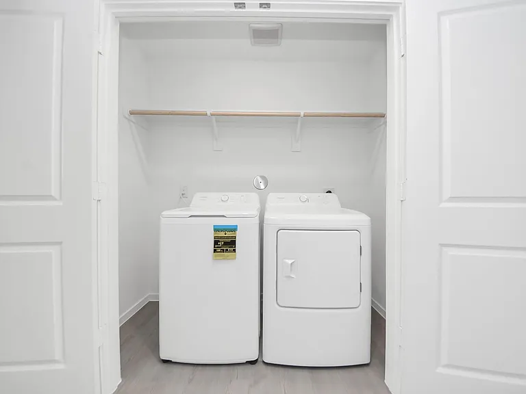 1031 Garnet Rain Cir — Photo 17