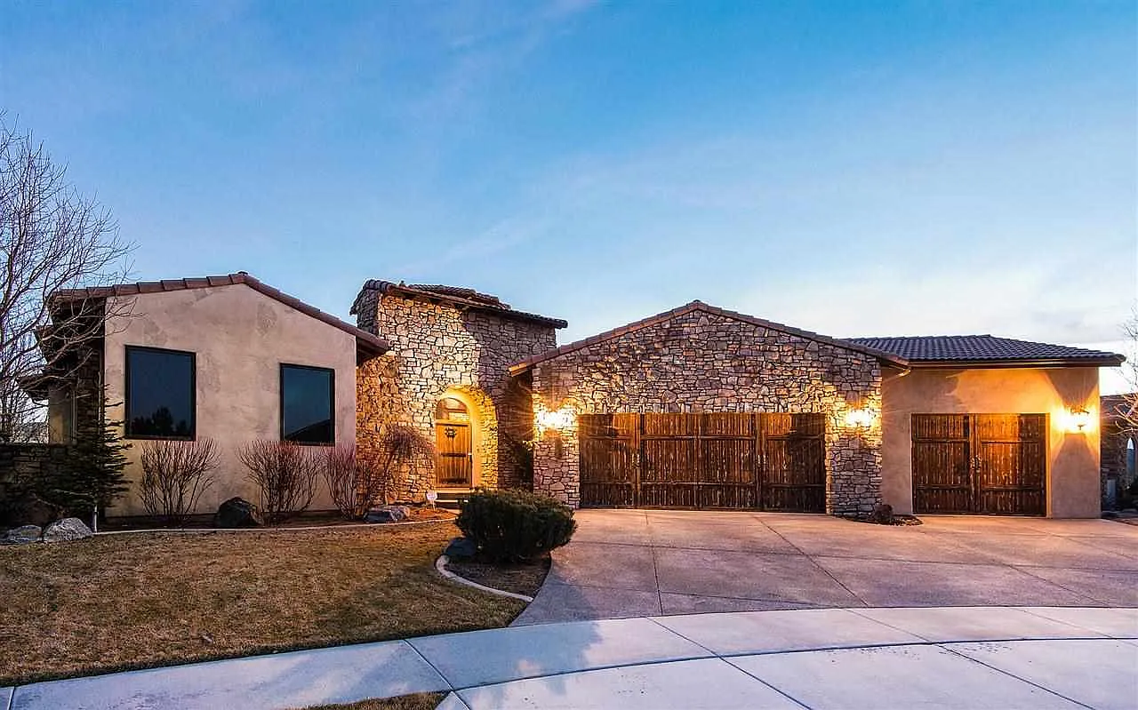 6870 Island Queen Ct photo 1