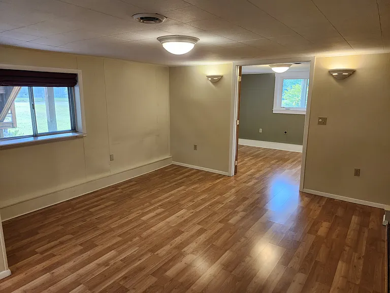 2415 1/2 Woodland Ave #B — Photo 8