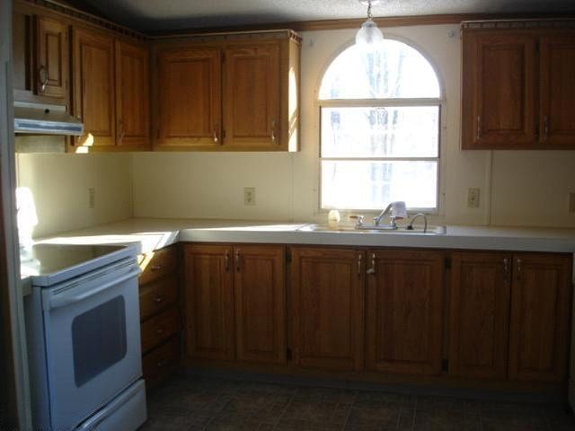 2nd image of 3463 W 26th St
