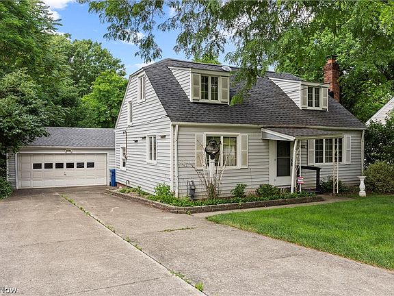2nd image of 7790 Lewis Rd