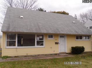 2231 Sutton Dr, Cuyahoga Falls, OH