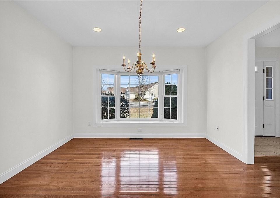 84 Hillside Village Dr UNIT 84, West Boylston, MA 01583 Zillow