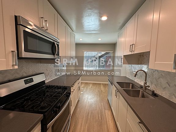 3rd image of 3940 Idaho St APT 1